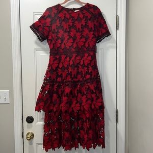 Tiered long dress! Never worn + new with tags! Beautiful for your next event! ✨✨